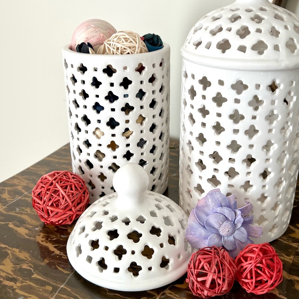 Potpourri Jars